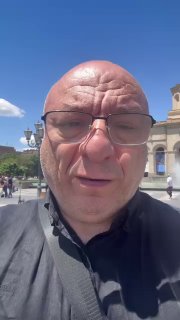 Актер Михаил Богдасаров восхитился Арменией и зданием Правительства в Ереване