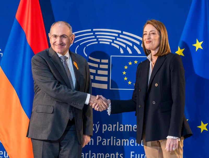 Глава Европарламента Роберта Метсола поздравила Никола Пашиняна с победой на выборах в Армении