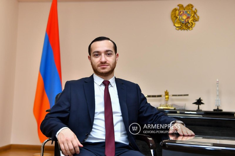 Мхитар Айрапетян покидает пост министра высокотехнологичной промышленности Армении — подробности
