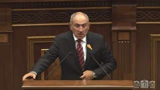 Пашинян назвал фейком тему возвращения 300 тыс. азербайджанцев — заявление в Шираке