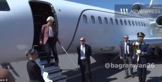 Глава Еврокомиссии Урсула фон дер Ляйен прибыла в Ереван для переговоров: что известно