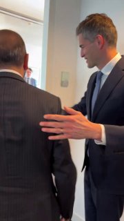 Глава МИД Армении Мирзоян встретился с новым министром иностранных дел Нидерландов Берендсеном